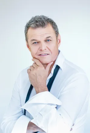 Paul 54